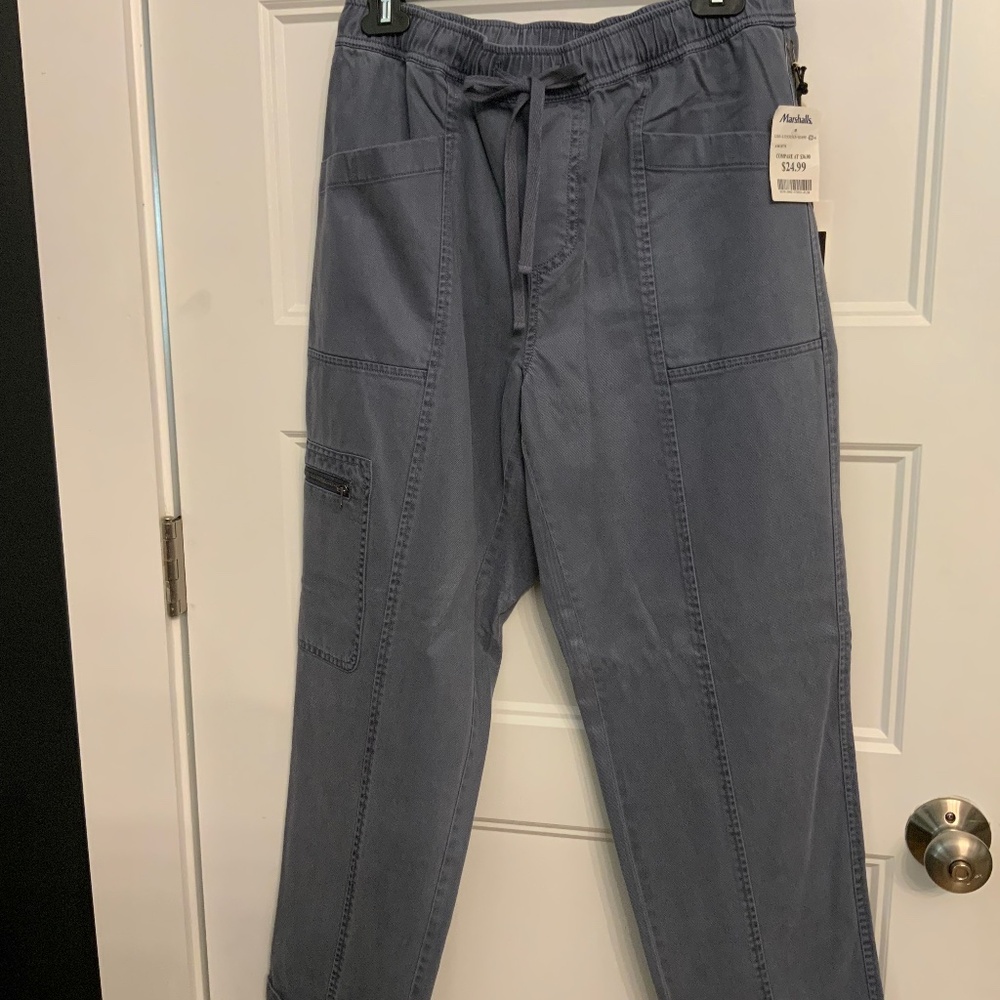 Denim color pull on pants with small cuff.